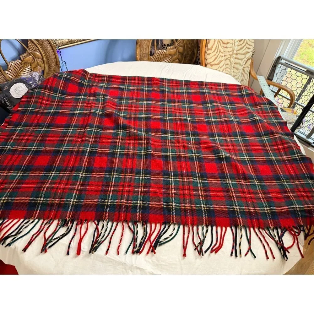 Pendleton Vintage USA Wool Blanket Red Green Plaid Fringed